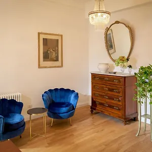 Domus Serafino Гостевой дом