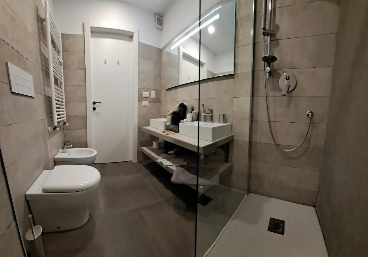Lilia Charming House Hotel Rome Italy